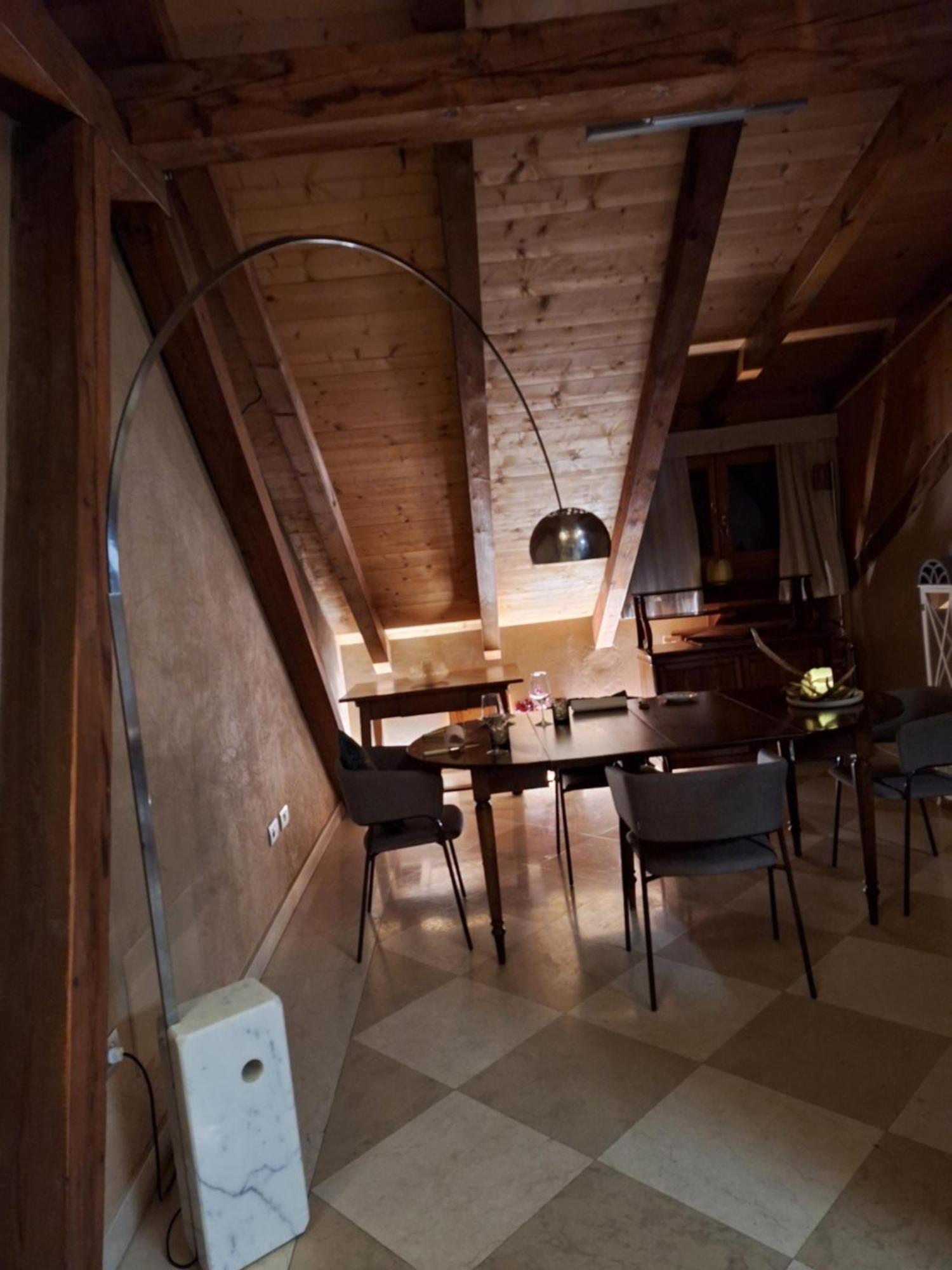 Vallarom Farm stay Avio
