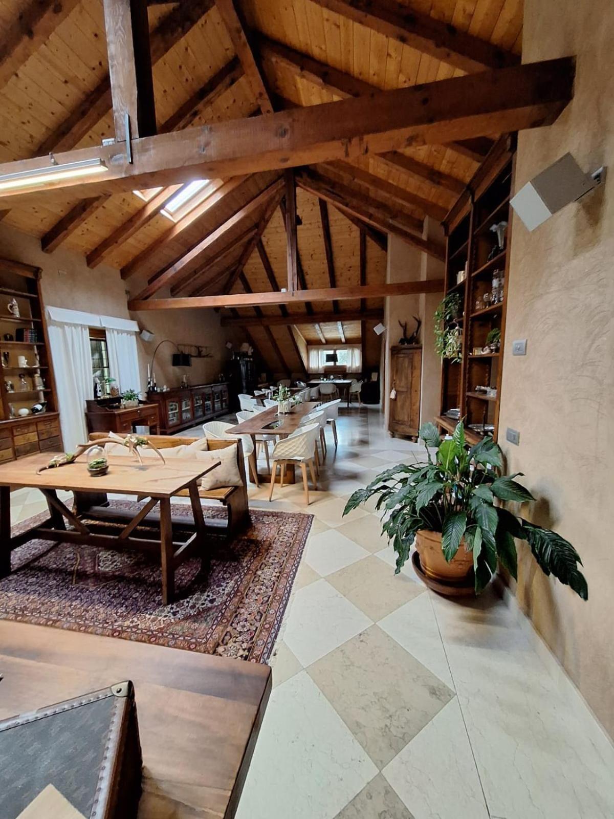 Vallarom Farm stay *